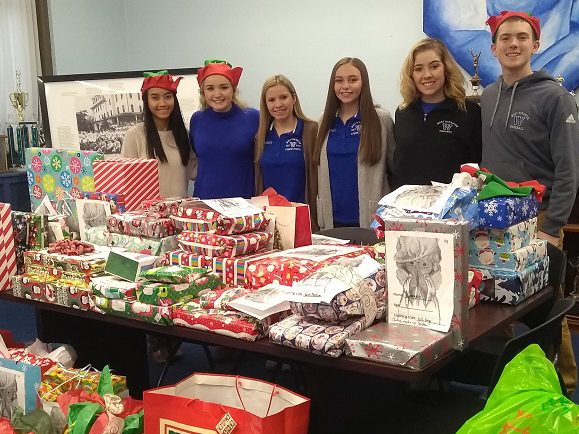 Angel-on-the-Tree-13