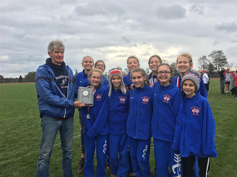 Mountain-View-JH-XCountry-Team