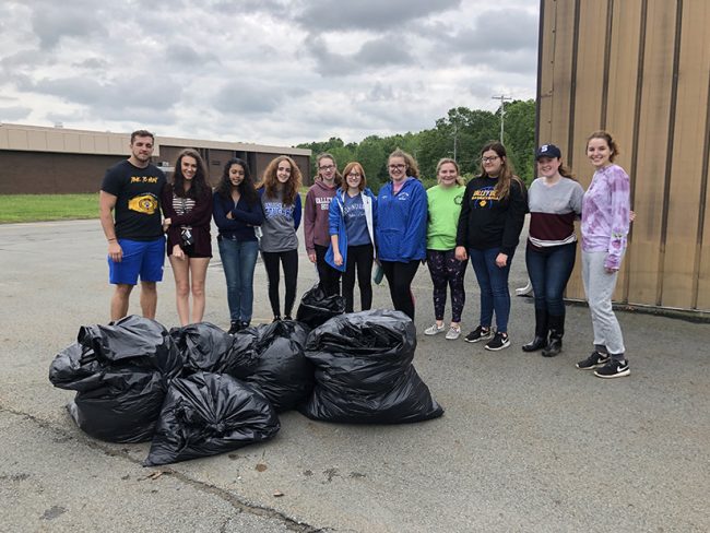VV Bio club clean up