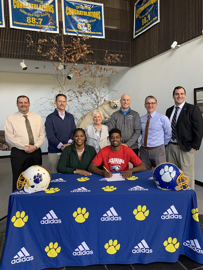 Janaasah Boone – VV Football